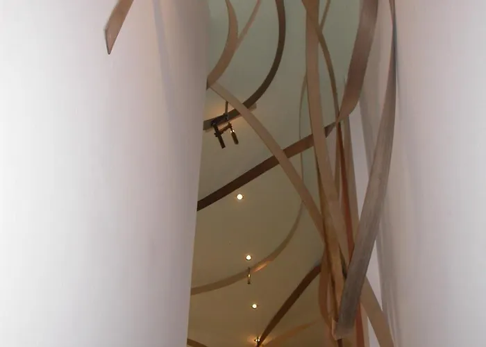 Guest house Revolutum 2*